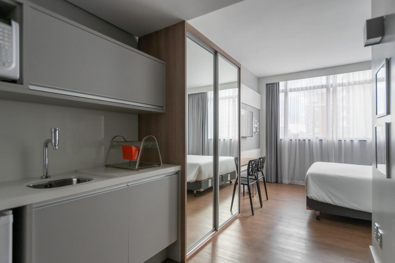 Studio Premium Batel Hsb009 Apartment กูรีตีบา ภายนอก รูปภาพ